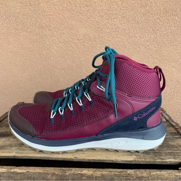 Columbia Trailstorm Mid Hiking Boot - Picture 2 of 8